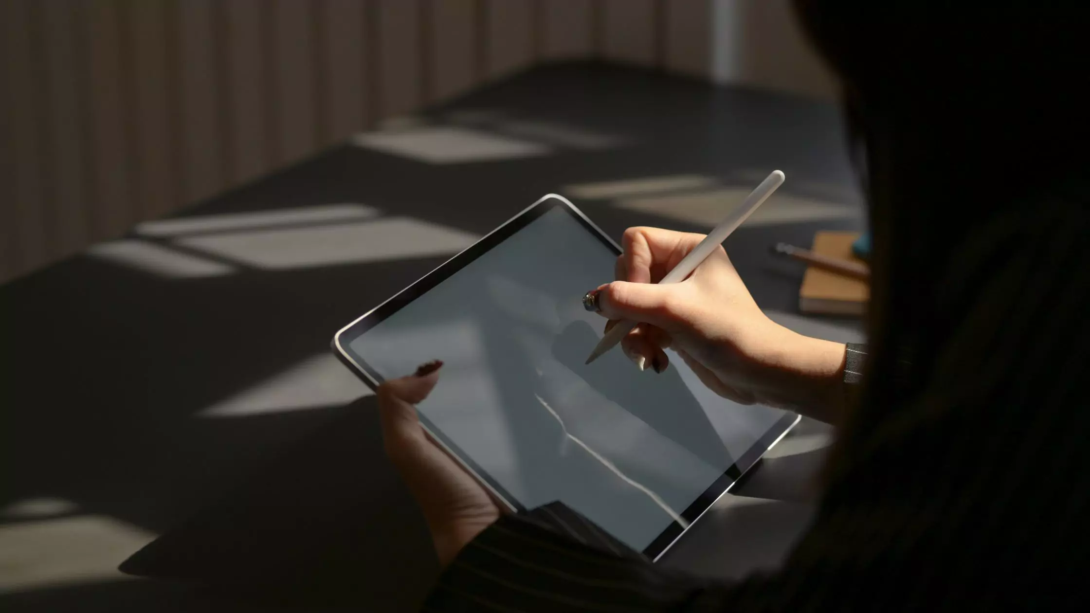 using iPad with Apple Pencil